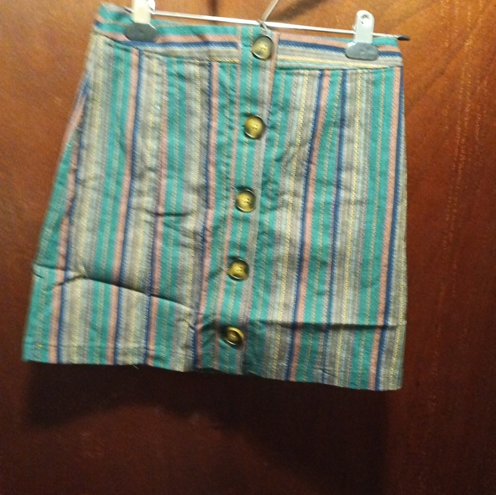 After Market NWT Linen/Cotton Blend Mini Skirt Size Small Button Front